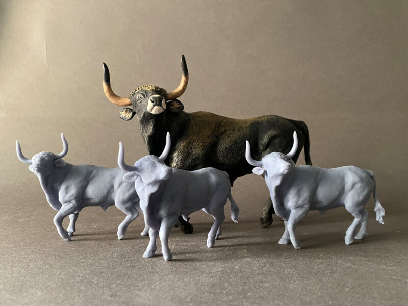 Auroch (Bos primigenius), 1:35 scale 3D-printed resin figure by J. Miguel Aparicio, supplied unpainted