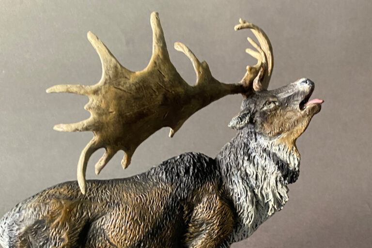 Irish Elk (Megaloceros giganteus), 1:20 scale hand-painted resin replica by J. Miguel Aparicio — view 8