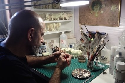 J. Miguel Aparicio — Sculptor of Animal Replicas | Signatu Studio