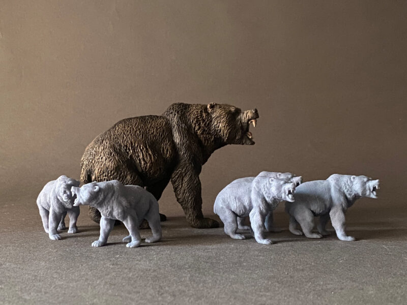 Cave Bear (Ursus spelaeus), 1:35 scale 3D-printed resin figure by J. Miguel Aparicio, supplied unpainted